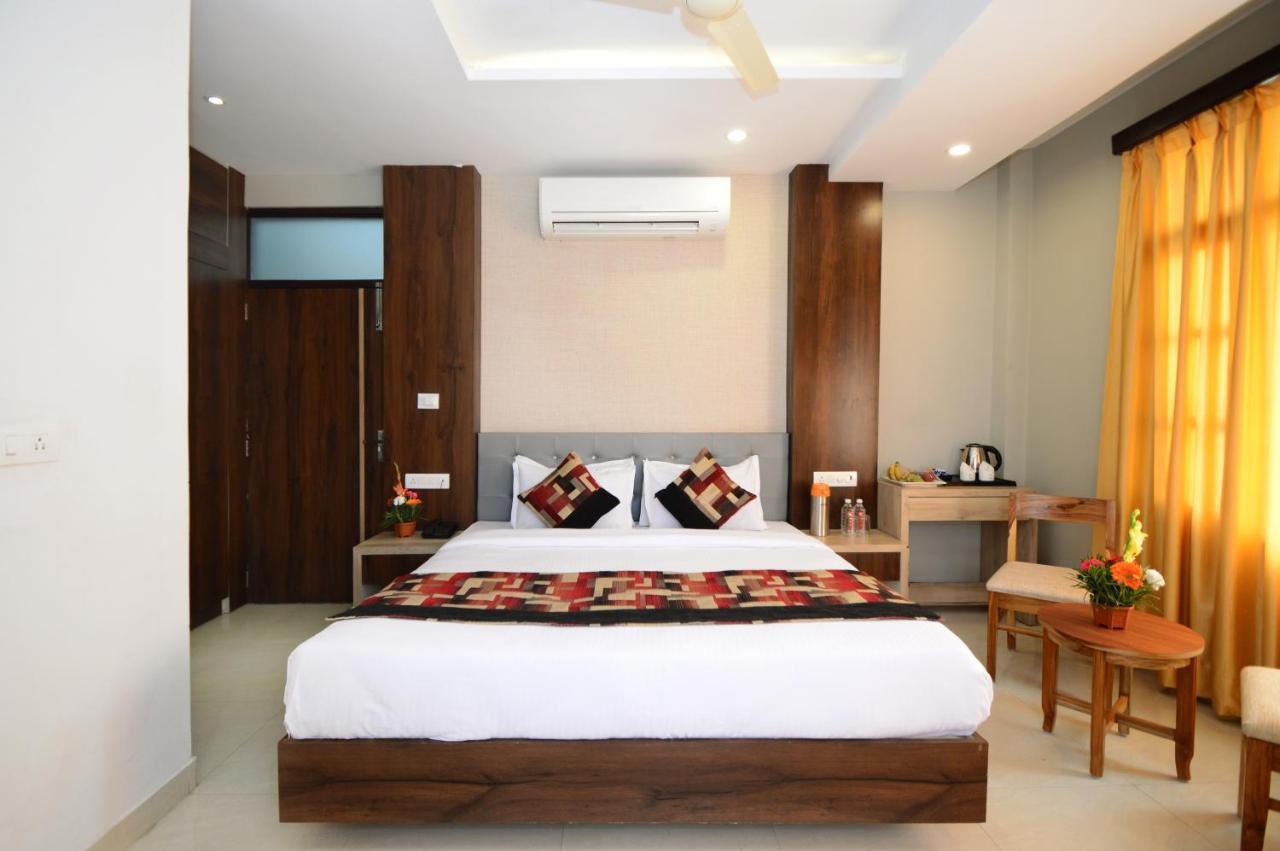 Hopp Inn อุเดเปอร์ ภายนอก รูปภาพ