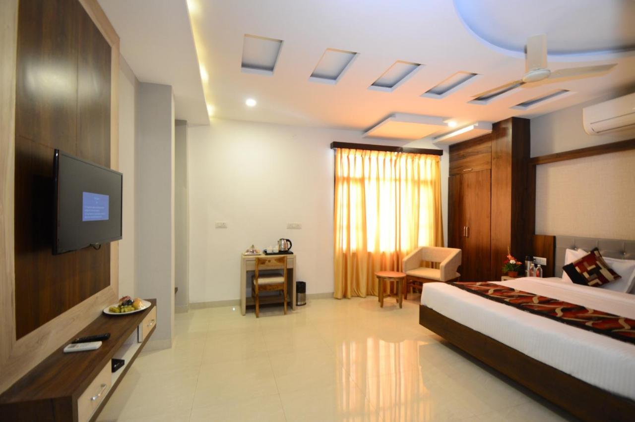 Hopp Inn อุเดเปอร์ ภายนอก รูปภาพ