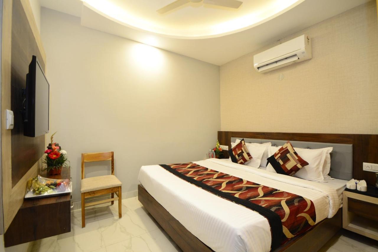 Hopp Inn อุเดเปอร์ ภายนอก รูปภาพ