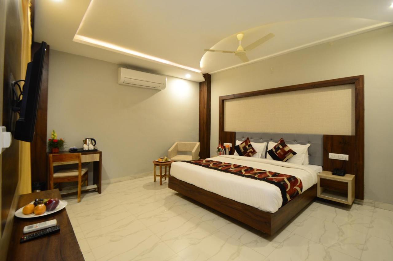 Hopp Inn อุเดเปอร์ ภายนอก รูปภาพ