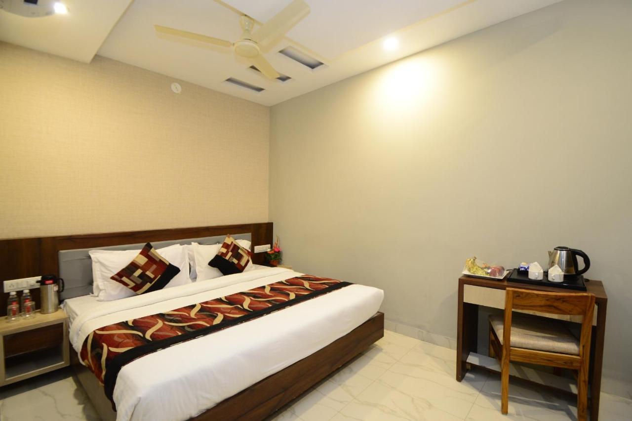 Hopp Inn อุเดเปอร์ ภายนอก รูปภาพ